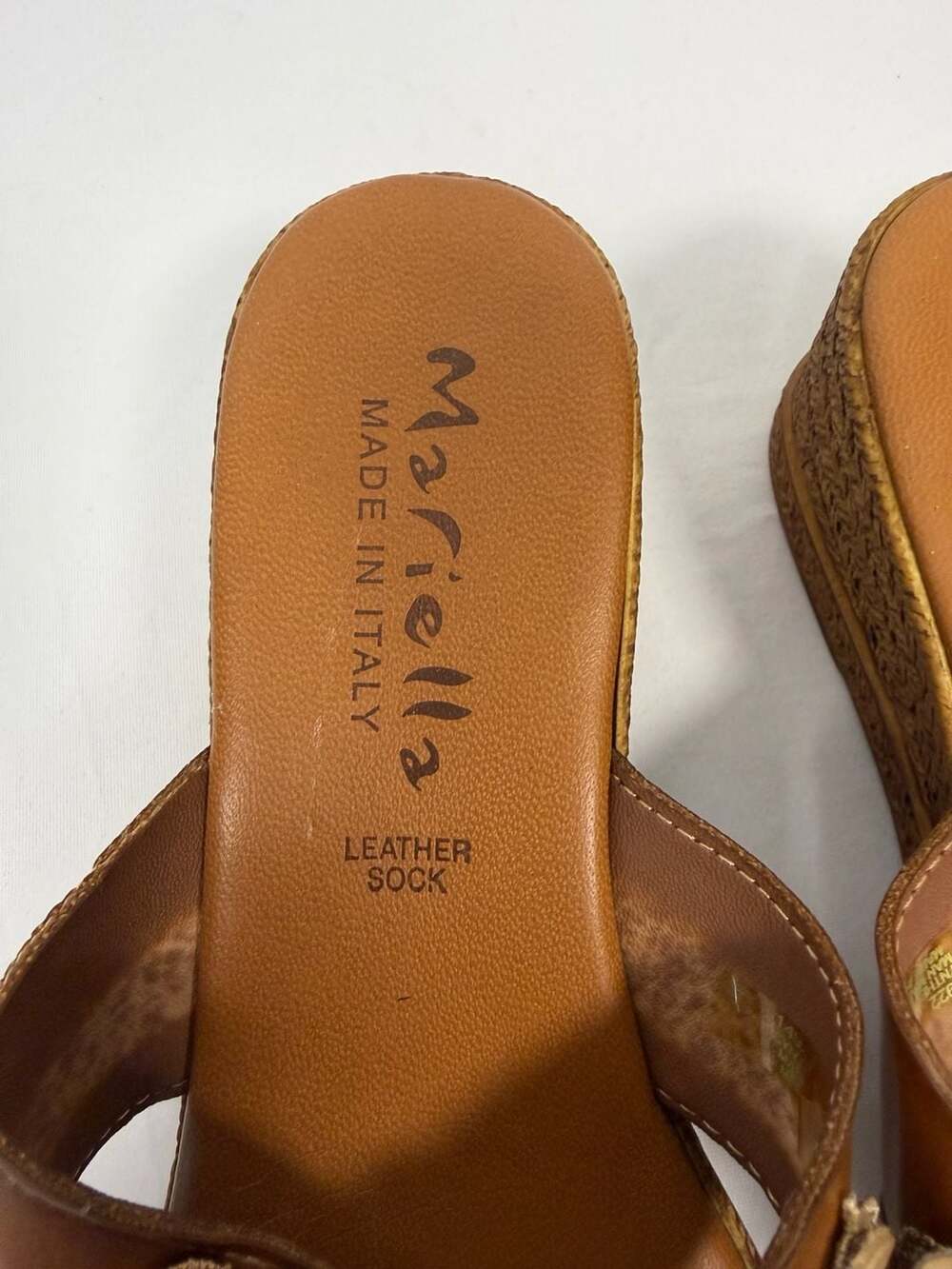 Mariella Made in Italy Floral Embellished Wedge Sandals Size 8M - Picture 3 of 5